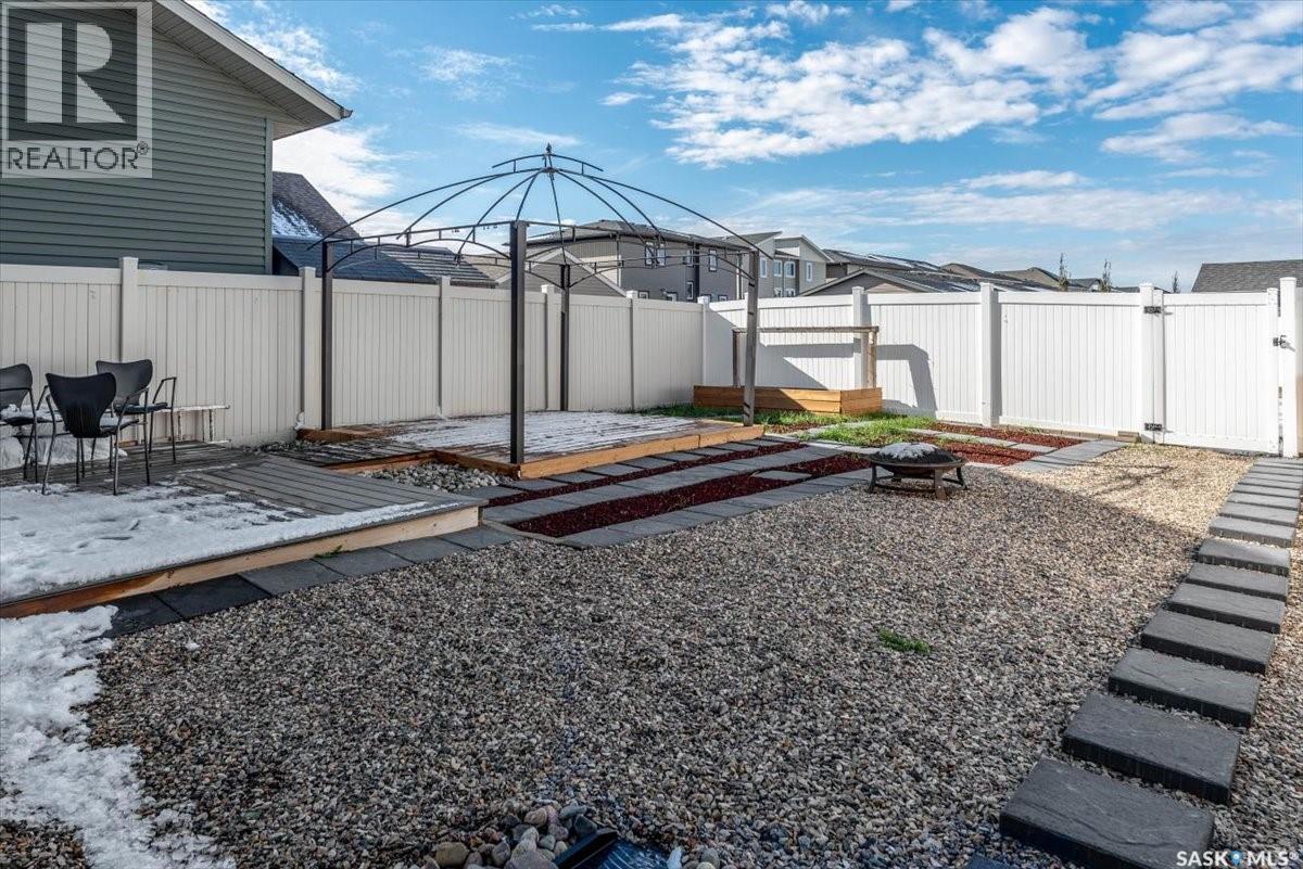 4562 James Hill Road, Regina, Saskatchewan  S4W 0K8 - Photo 21 - SK021053
