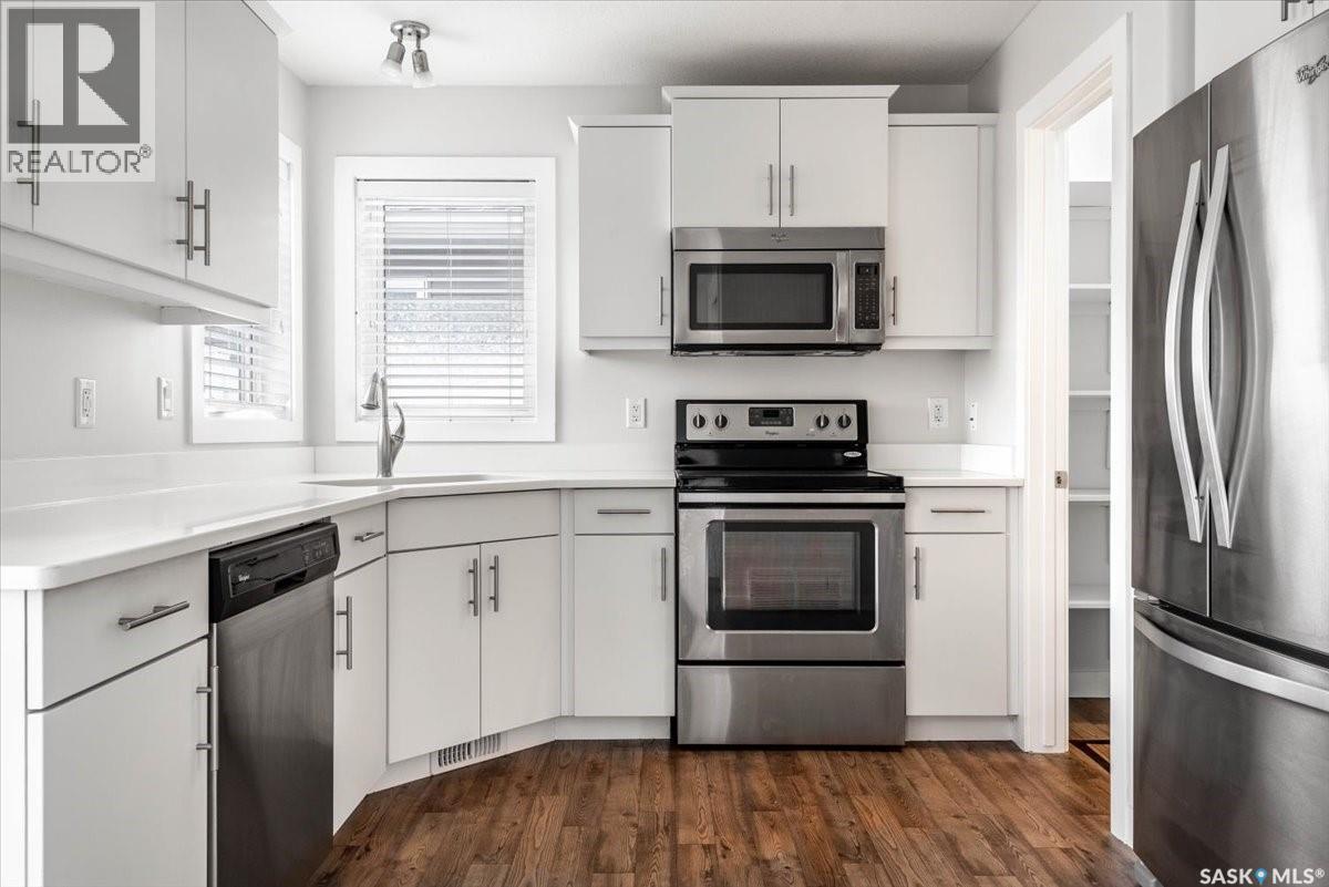 4562 James Hill Road, Regina, Saskatchewan  S4W 0K8 - Photo 5 - SK021053