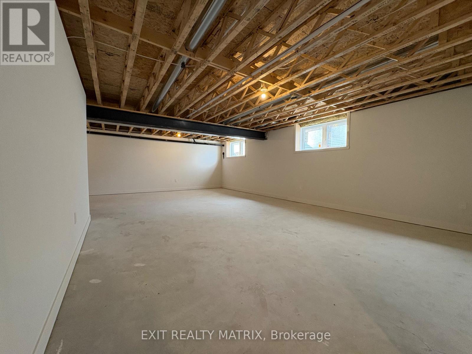 170 Gascon Street E, Alfred And Plantagenet, Ontario  K0B 1J0 - Photo 22 - X12467617