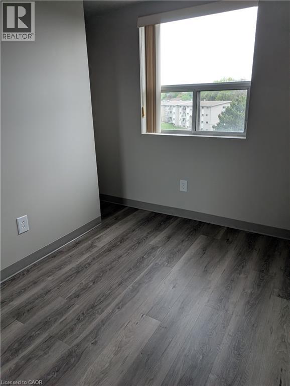 736 Old Albert Street Unit# 706, Waterloo, Ontario  N2L 6R4 - Photo 10 - 40775722