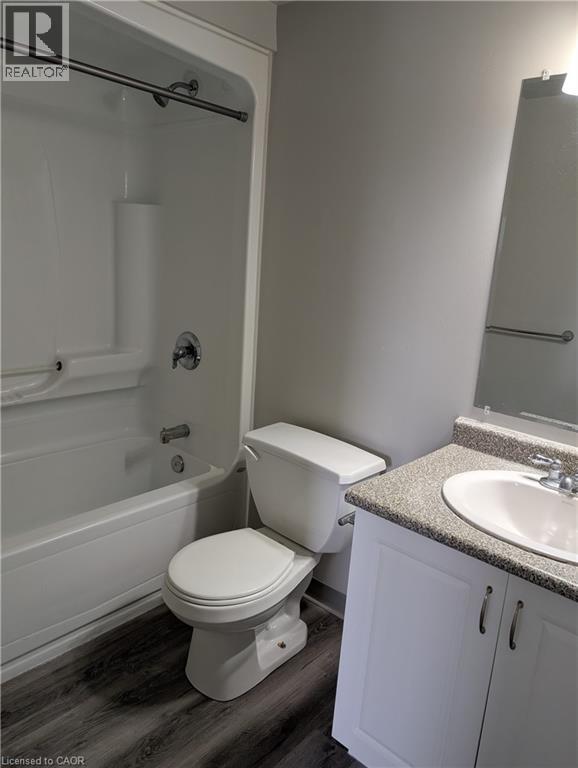 736 Old Albert Street Unit# 706, Waterloo, Ontario  N2L 6R4 - Photo 12 - 40775722