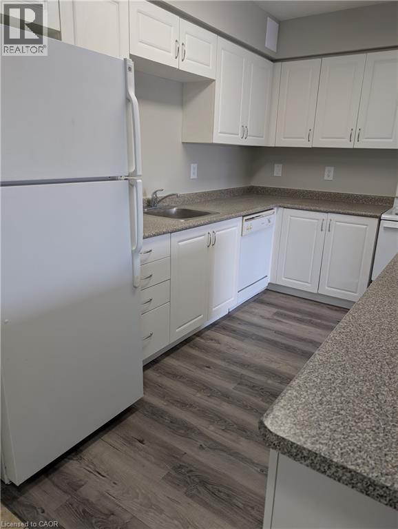 736 Old Albert Street Unit# 706, Waterloo, Ontario  N2L 6R4 - Photo 3 - 40775722