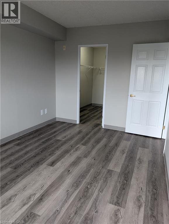 736 Old Albert Street Unit# 706, Waterloo, Ontario  N2L 6R4 - Photo 8 - 40775722