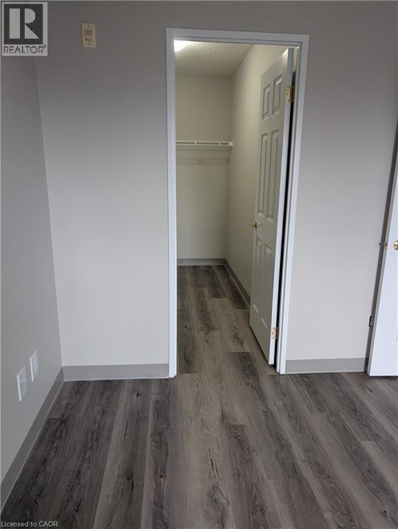 736 Old Albert Street Unit# 706, Waterloo, Ontario  N2L 6R4 - Photo 9 - 40775722