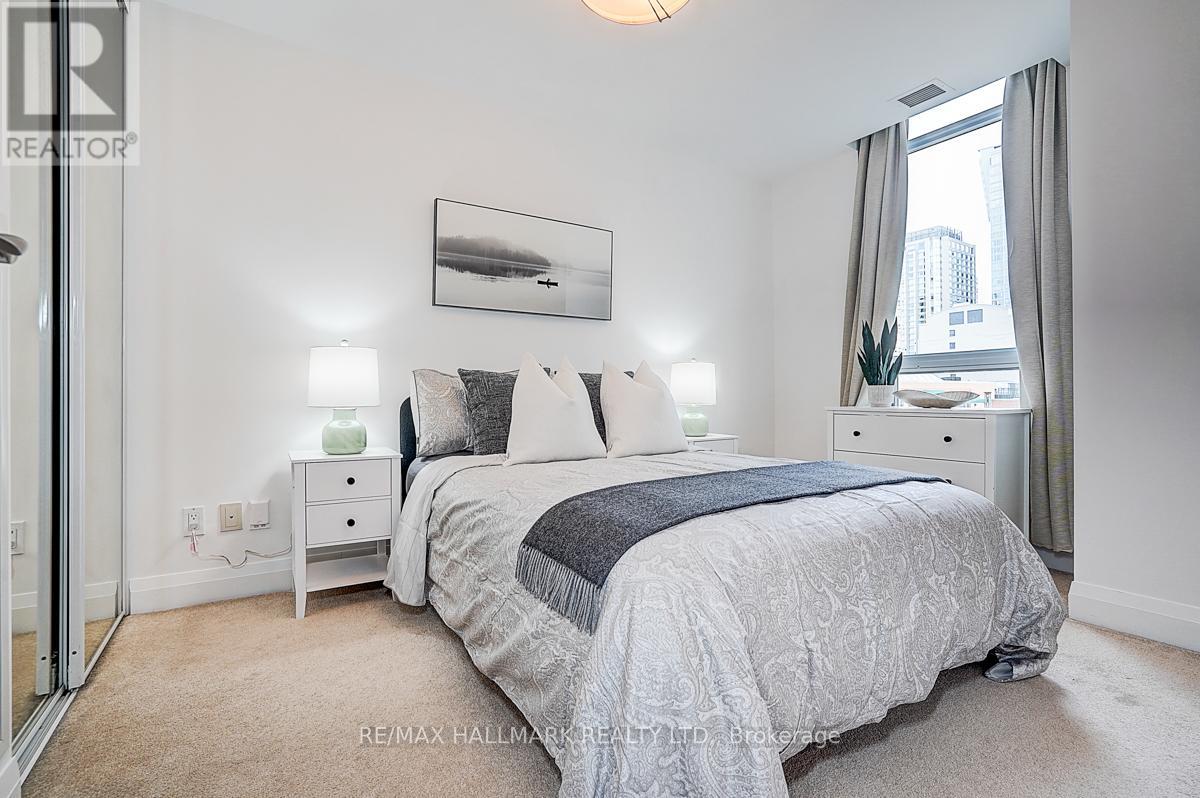 819 - 1 Bedford Road, Toronto, Ontario  M5R 2B5 - Photo 17 - C12467599