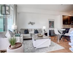 819 - 1 BEDFORD ROAD, Toronto, Ontario