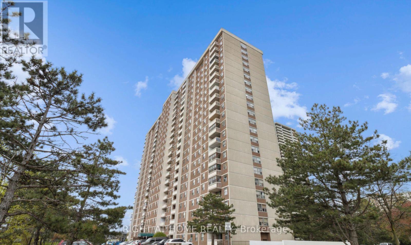 1506 - 205 HILDA AVENUE, Toronto, Ontario