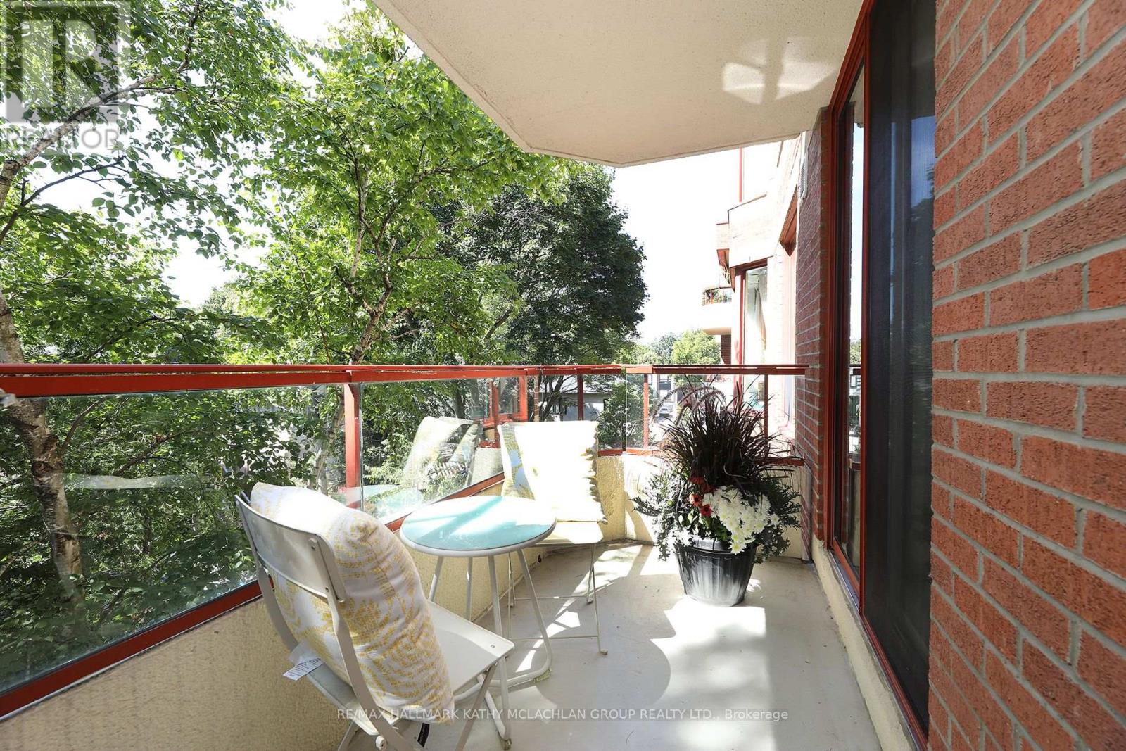 421 - 955 Millwood Road, Toronto, Ontario  M4G 4E3 - Photo 20 - C12467605