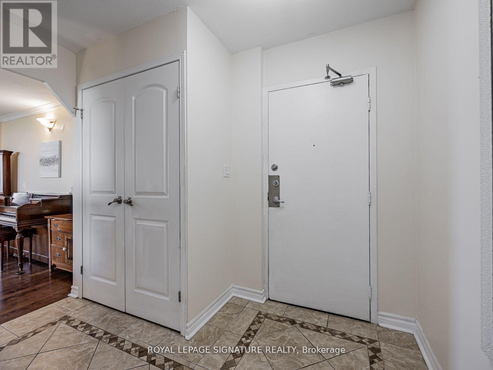 1914 - 60 Pavane Linkway, Toronto, Ontario  M3C 2Y6 - Photo 3 - C12467613