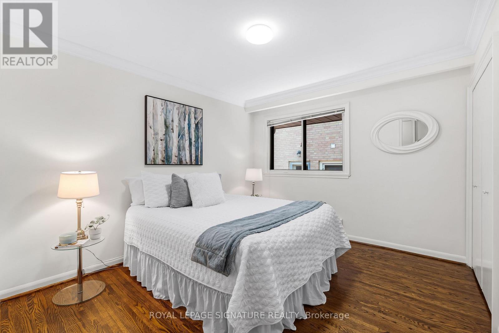 24 Ealing Drive, Toronto, Ontario  M2L 2R5 - Photo 20 - C12467629