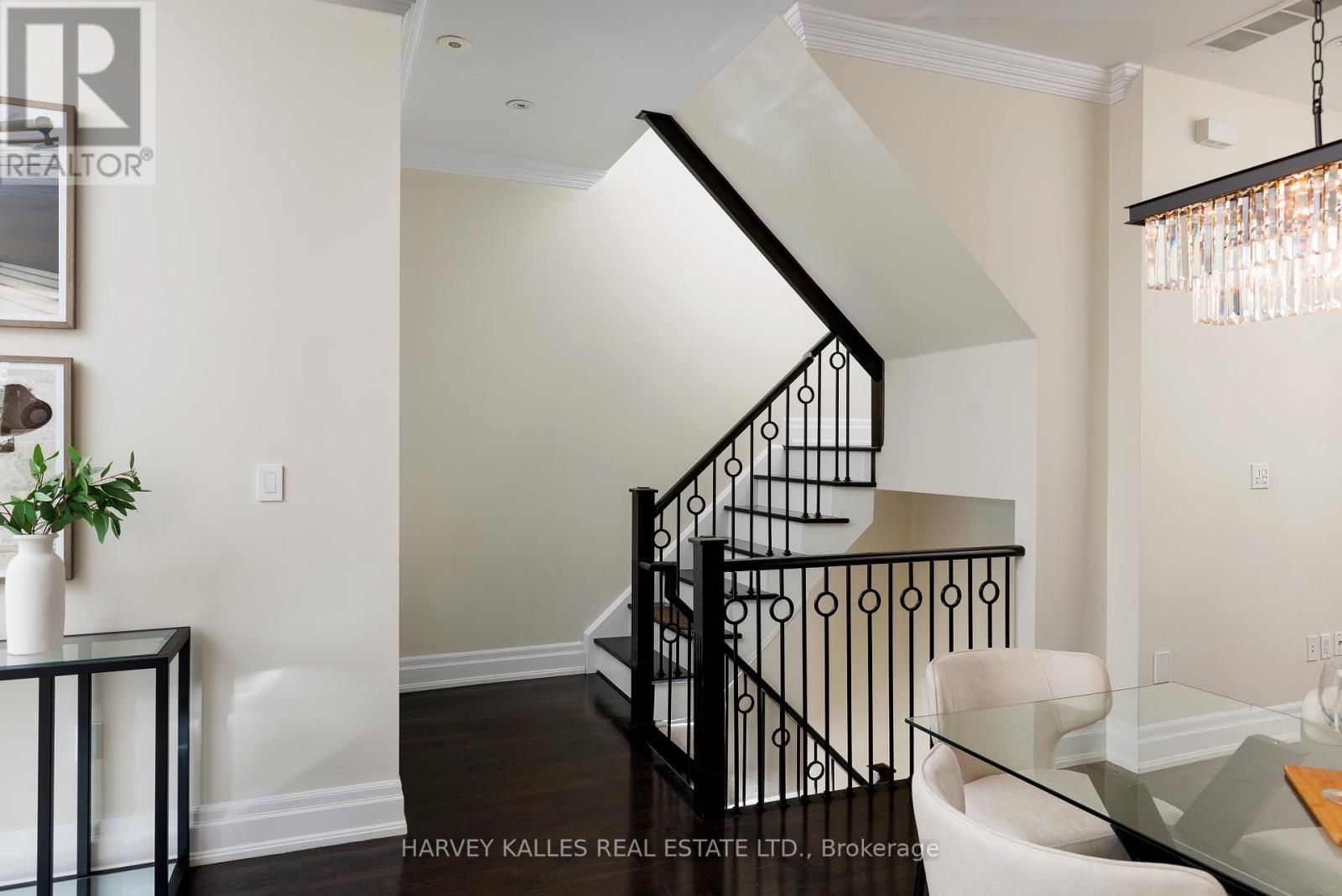 304 - 51 York Mills Road, Toronto, Ontario  M2P 1B6 - Photo 11 - C12467633