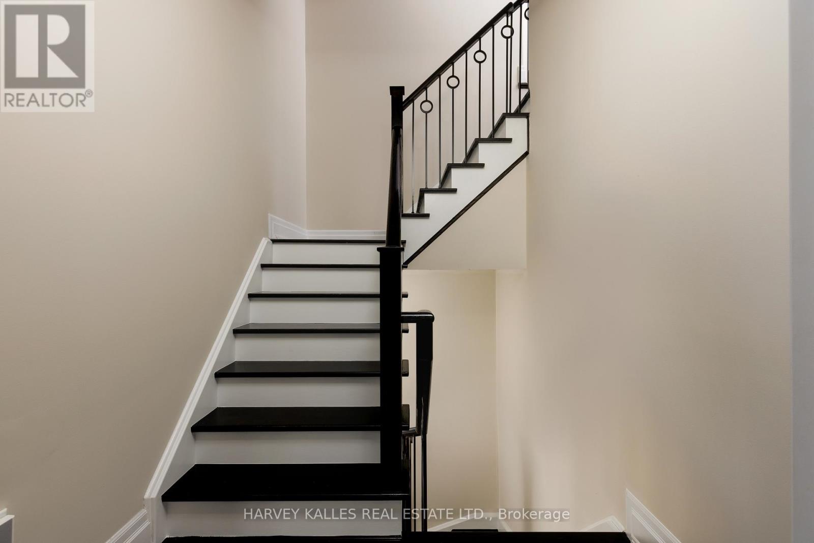 304 - 51 York Mills Road, Toronto, Ontario  M2P 1B6 - Photo 18 - C12467633