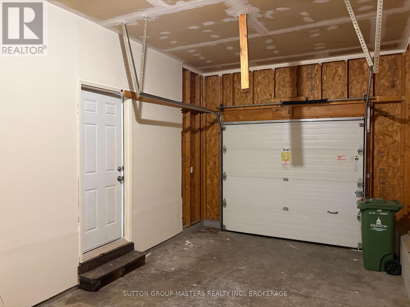 365 Boxwood Street, Kingston, Ontario  K7M 9C3 - Photo 13 - X12467679