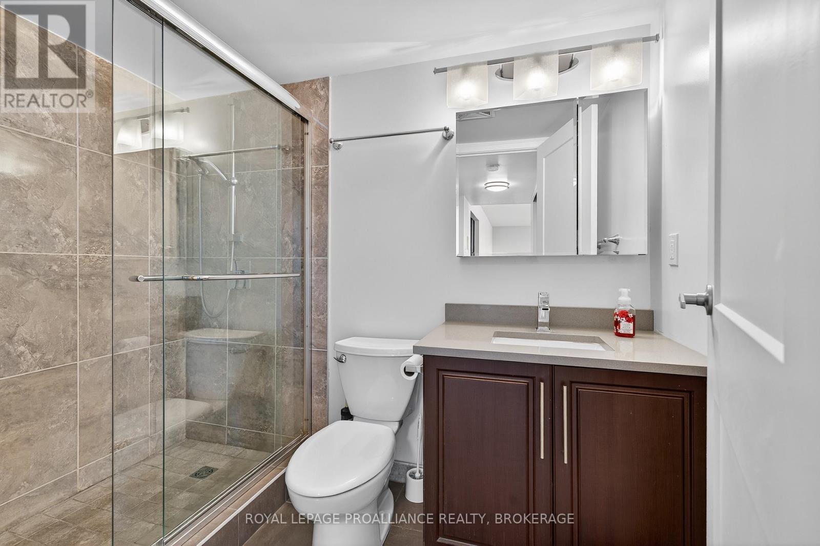 701 - 165 Ontario Street, Kingston, Ontario  K7L 2Y6 - Photo 13 - X12467683