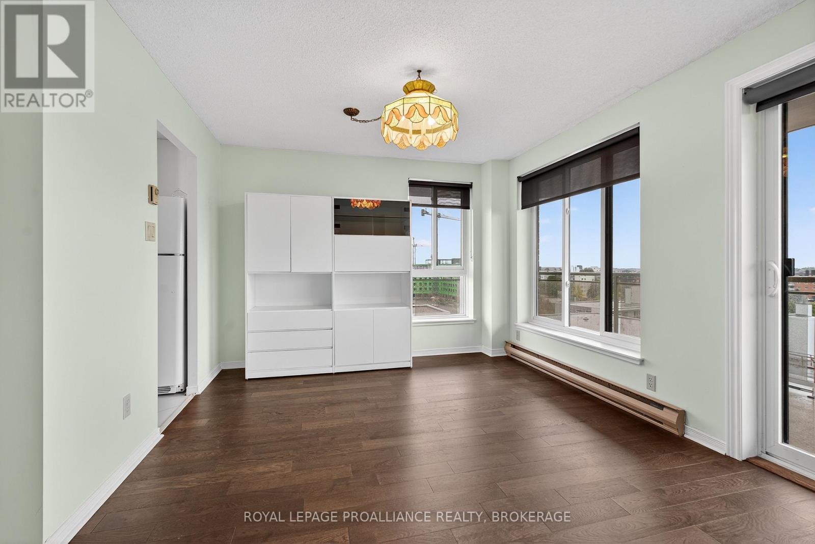 1006 - 257 Bath Road, Kingston, Ontario  K7M 7T3 - Photo 8 - X12467685