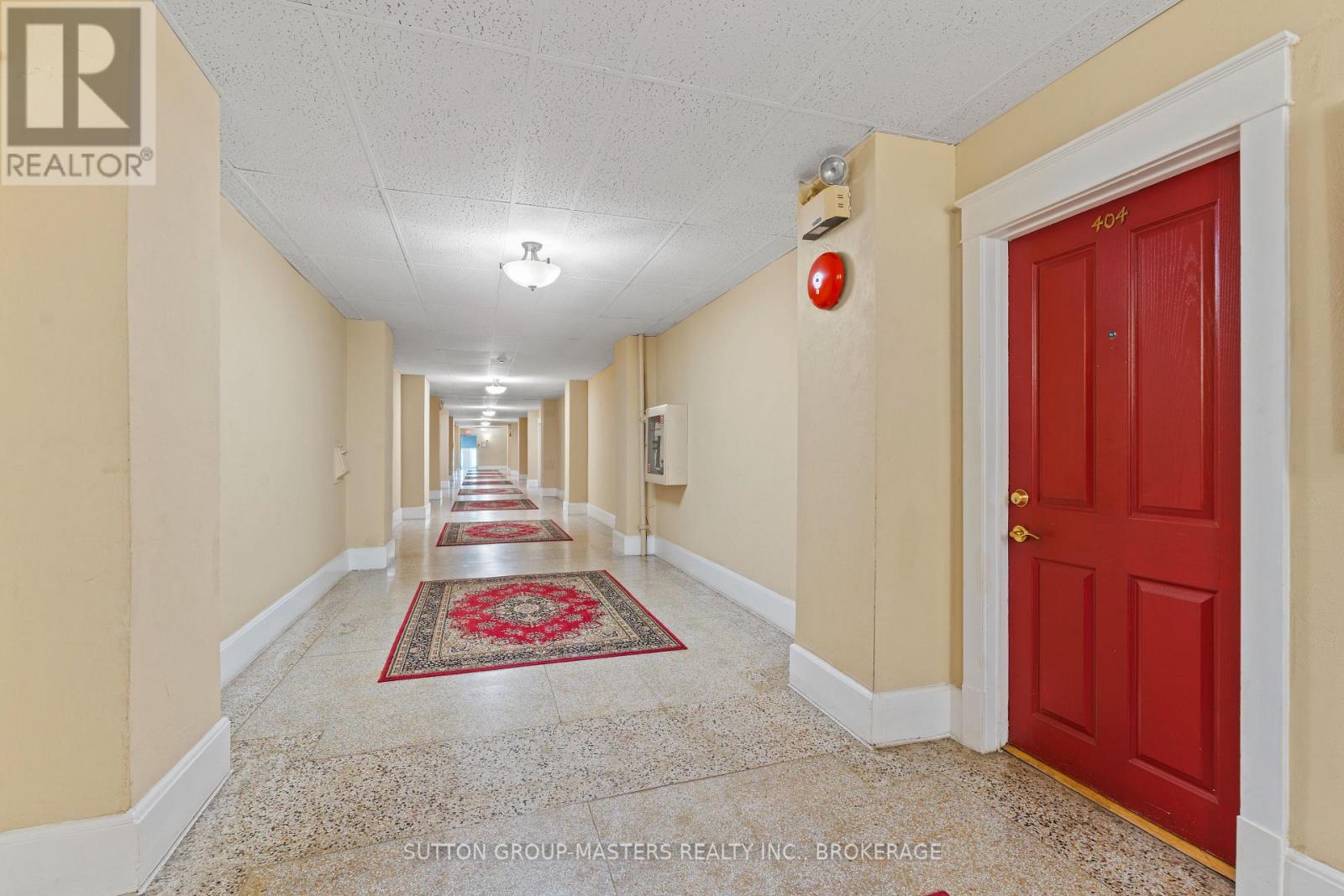 404 - 67 Sydenham Street, Kingston (Central City East), Ontario  K7L 3H2 - Photo 5 - X12467796