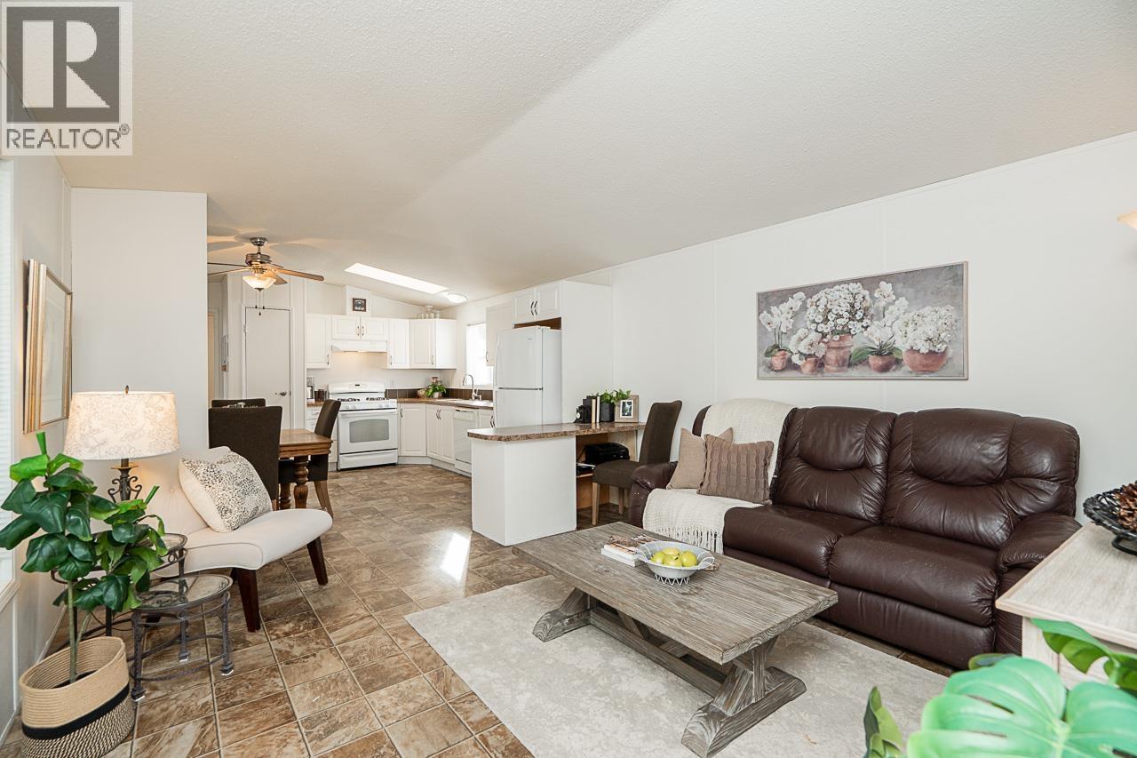 90 19644 Planetree Lane, Pitt Meadows, British Columbia  V3Y 1Z3 - Photo 8 - R3031766