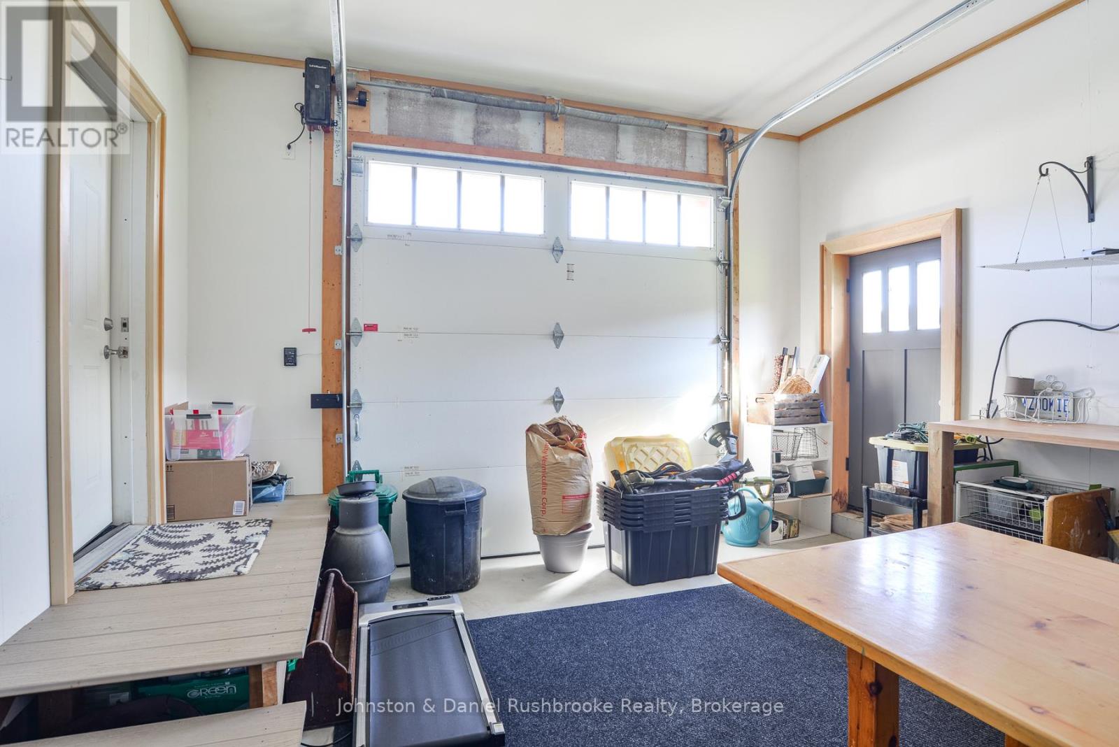 1422 Muskoka Rd 118 Road W, Bracebridge (Monck (Bracebridge)), Ontario  P1L 1W8 - Photo 35 - X12467658