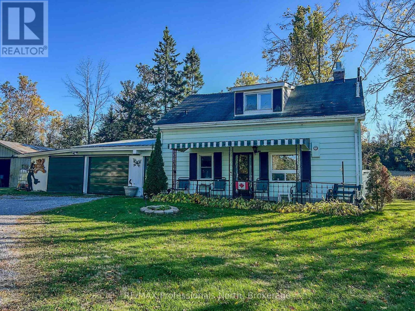 1067 YANKEE LINE, selwyn, Ontario