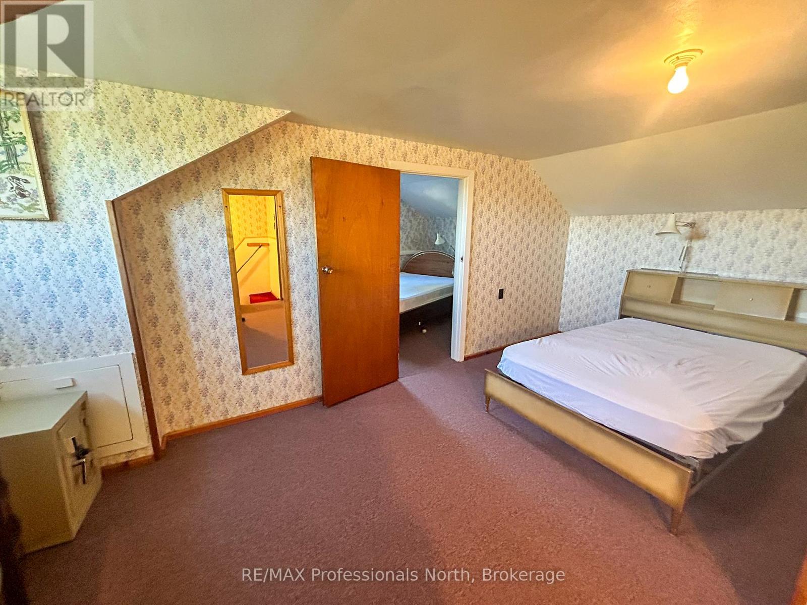 1067 Yankee Line, Selwyn, Ontario  K0L 1T0 - Photo 23 - X12467707