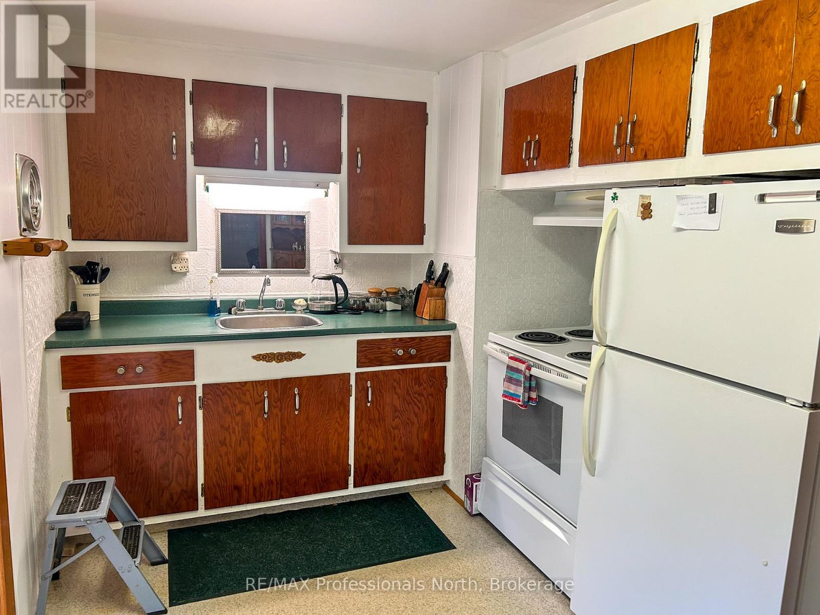 1067 Yankee Line, Selwyn, Ontario  K0L 1T0 - Photo 5 - X12467707