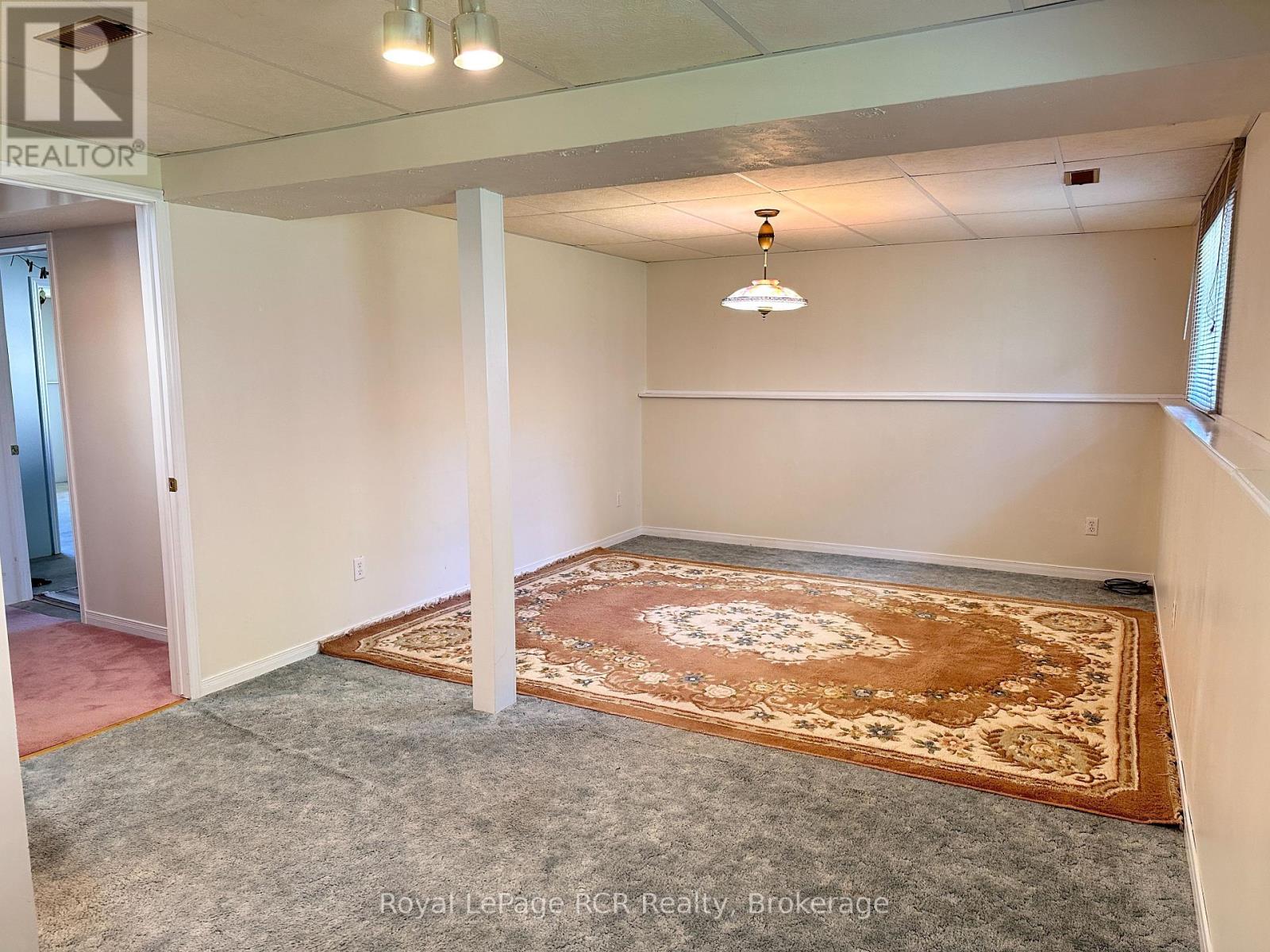 218 4th Street Crescent, Hanover, Ontario  N4N 3S2 - Photo 38 - X12467712