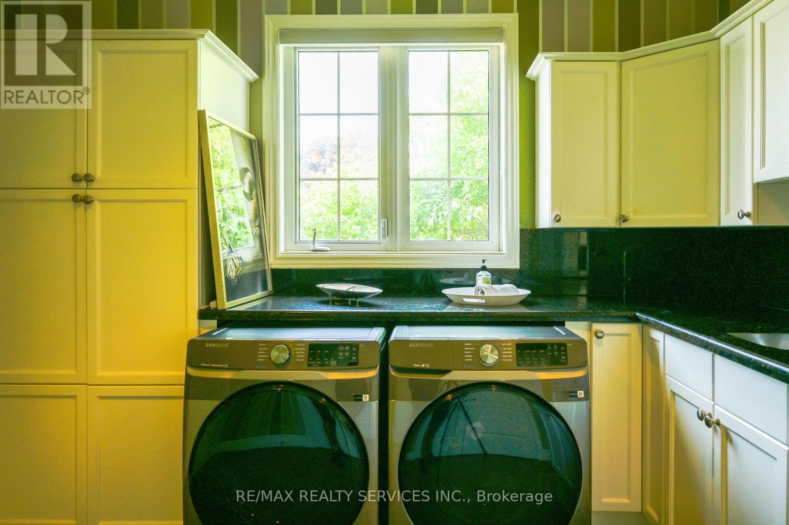 214 & 218 Maple Avenue S, Brant, Ontario  N0E 1A0 - Photo 18 - X12441998