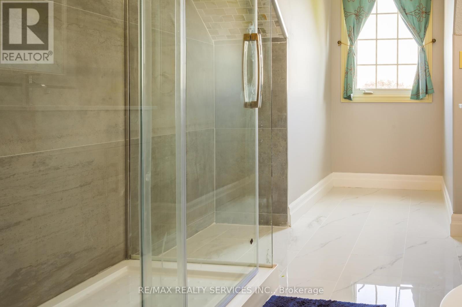 214 & 218 Maple Avenue S, Brant, Ontario  N0E 1A0 - Photo 16 - X12441998