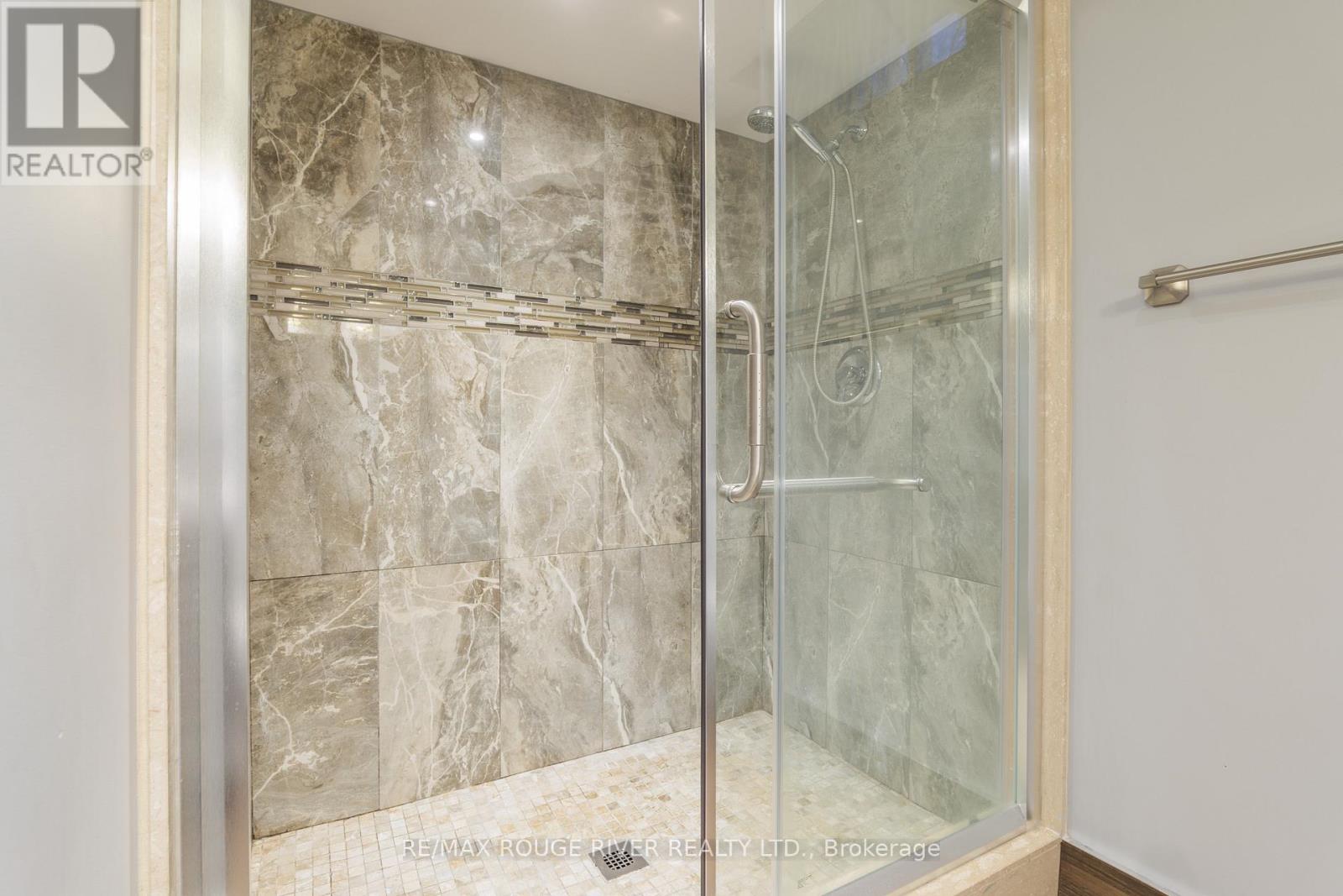 478 Summerpark Crescent, Pickering, Ontario  L1V 7A8 - Photo 13 - E12467570