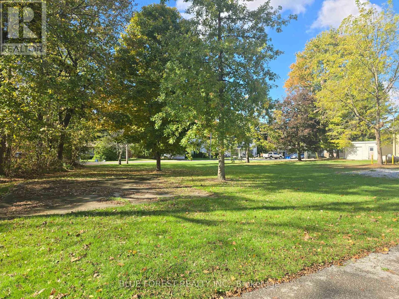 Lots 7 And 8 Block C Jane Street, West Elgin, Ontario  N0L 2C0 - Photo 17 - X12467713