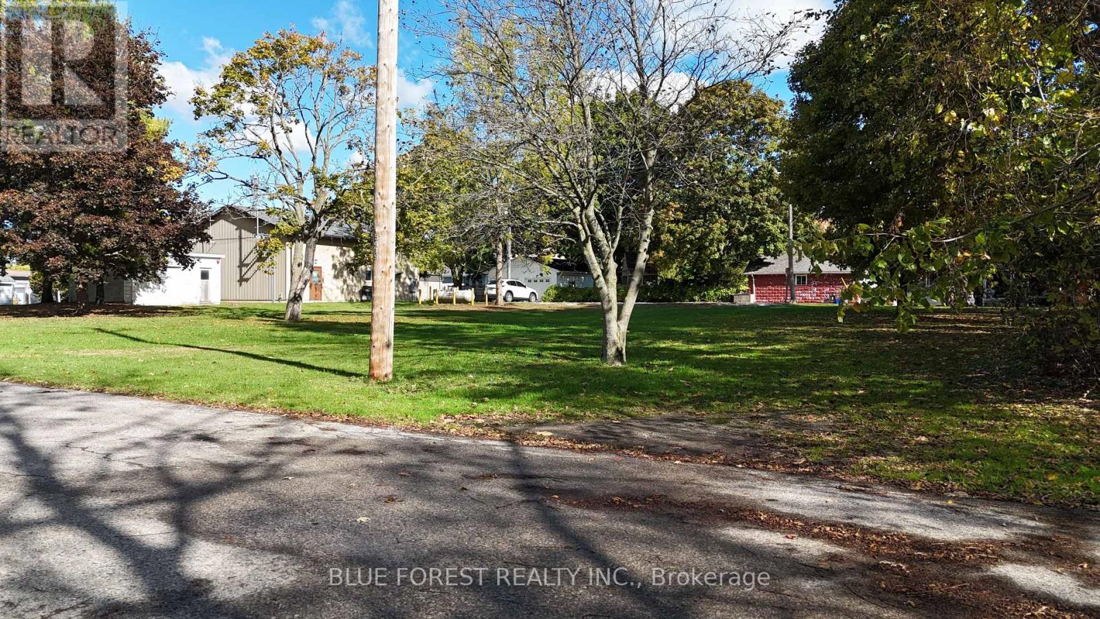 Lots 7 And 8 Block C Jane Street, West Elgin, Ontario  N0L 2C0 - Photo 18 - X12467713