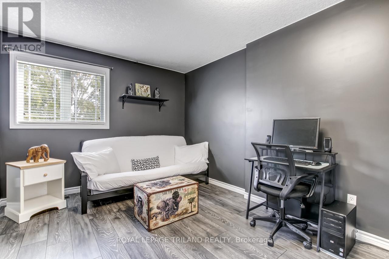 6696 Beattie Street, London South, Ontario  N6P 1T6 - Photo 25 - X12467778
