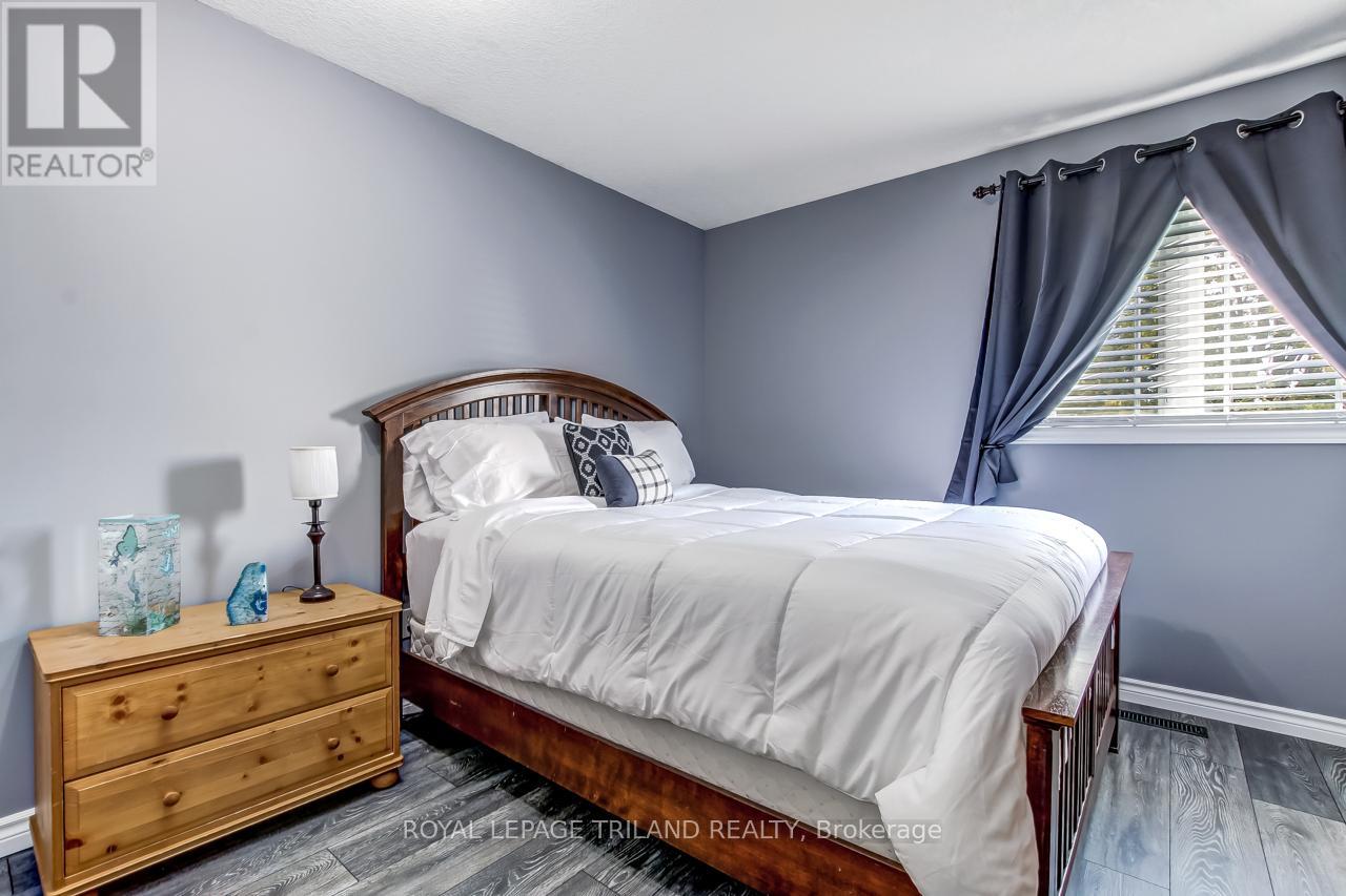 6696 Beattie Street, London South, Ontario  N6P 1T6 - Photo 27 - X12467778