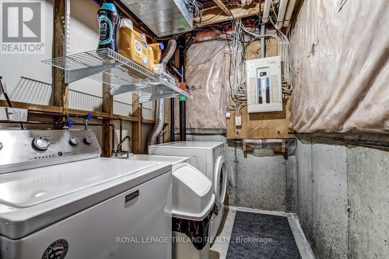 6696 Beattie Street, London South, Ontario  N6P 1T6 - Photo 30 - X12467778