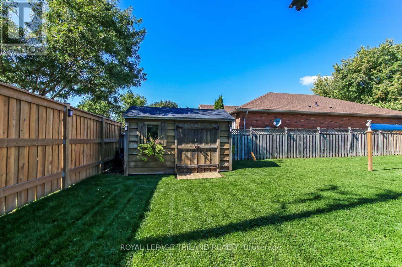 6696 Beattie Street, London South, Ontario  N6P 1T6 - Photo 40 - X12467778