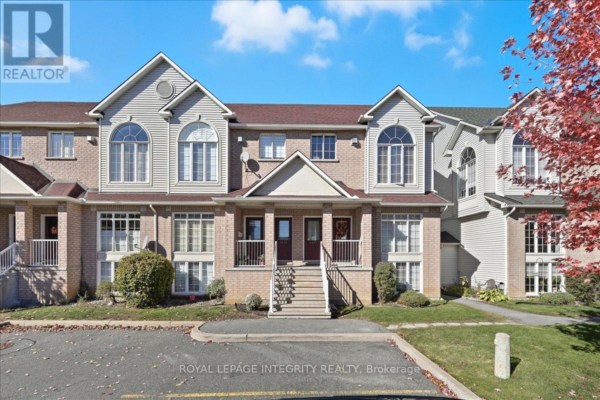 4471 Harper Avenue, Ottawa, Ontario  K1J 1C9 - Photo 1 - X12467693