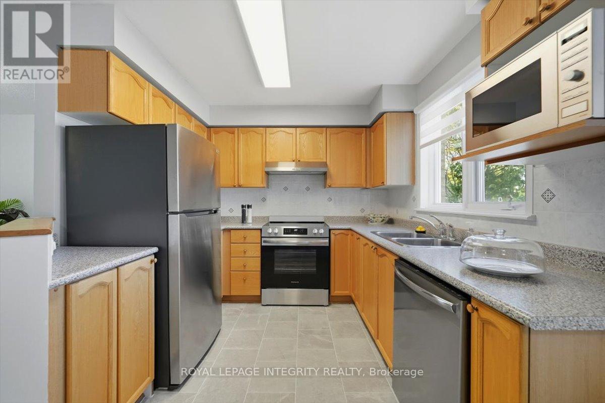 4471 Harper Avenue, Ottawa, Ontario  K1J 1C9 - Photo 10 - X12467693