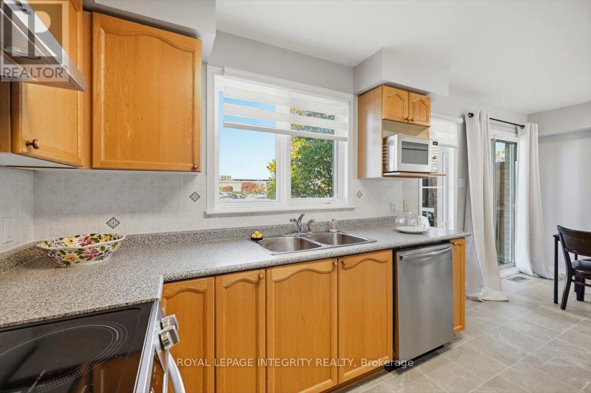 4471 Harper Avenue, Ottawa, Ontario  K1J 1C9 - Photo 11 - X12467693
