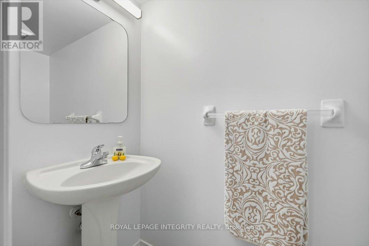4471 Harper Avenue, Ottawa, Ontario  K1J 1C9 - Photo 17 - X12467693