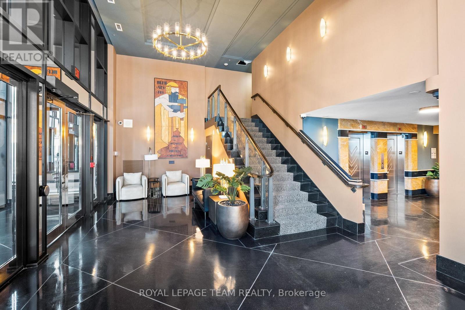 407 - 245 Kent Street, Ottawa, Ontario  K2P 0A5 - Photo 6 - X12467700