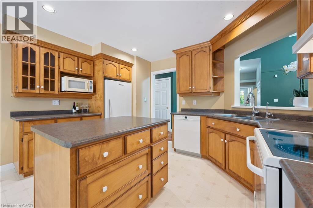 66 Kortright Road E, Guelph, Ontario  N1G 4N8 - Photo 13 - 40779973