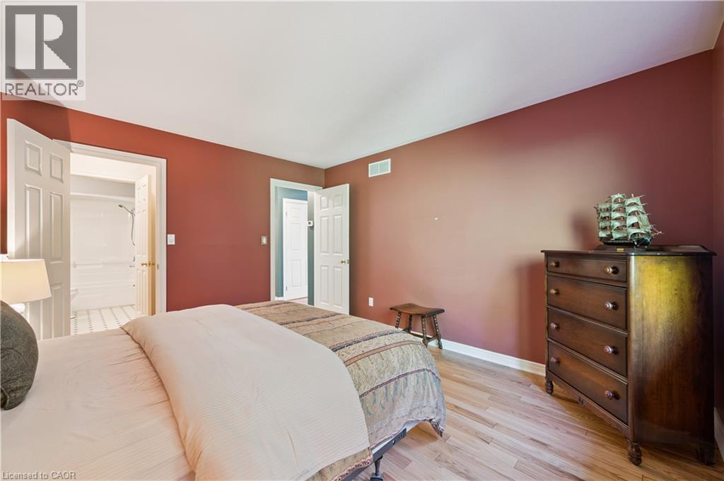 66 Kortright Road E, Guelph, Ontario  N1G 4N8 - Photo 18 - 40779973