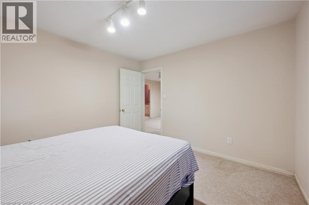 66 Kortright Road E, Guelph, Ontario  N1G 4N8 - Photo 33 - 40779973