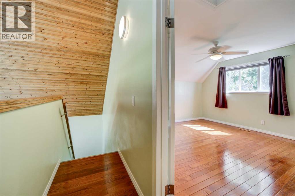 2102 214 Street, Bellevue, Alberta  T0K 0C0 - Photo 18 - A2238491