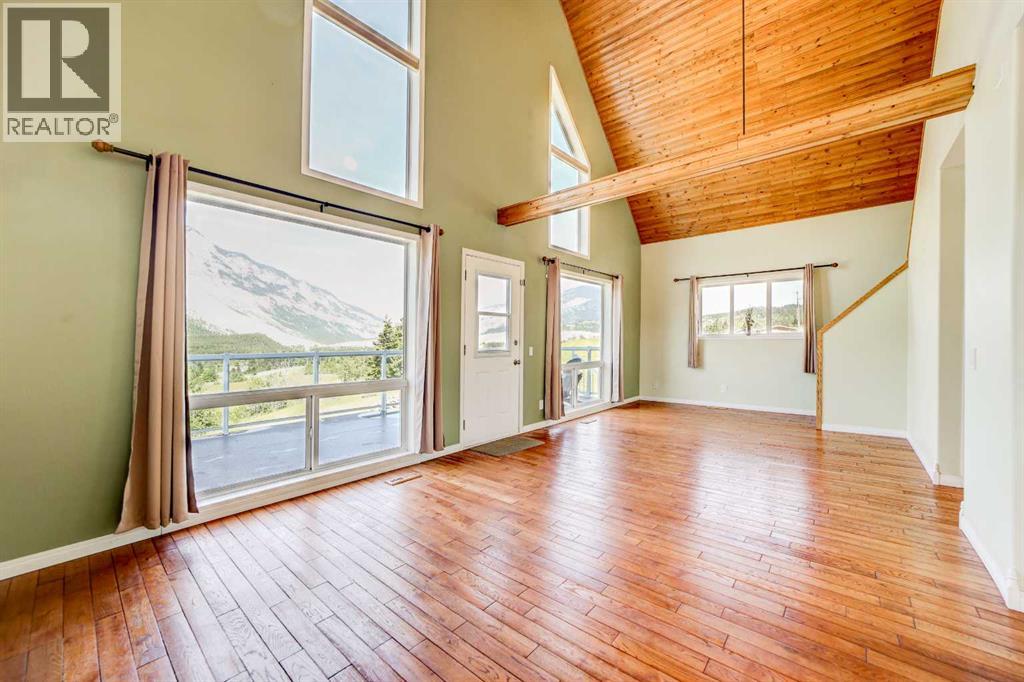 2102 214 Street, Bellevue, Alberta  T0K 0C0 - Photo 11 - A2238491