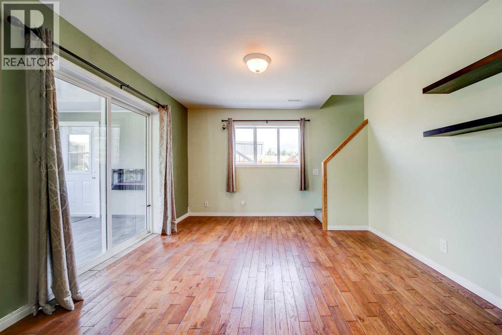 2102 214 Street, Bellevue, Alberta  T0K 0C0 - Photo 31 - A2238491