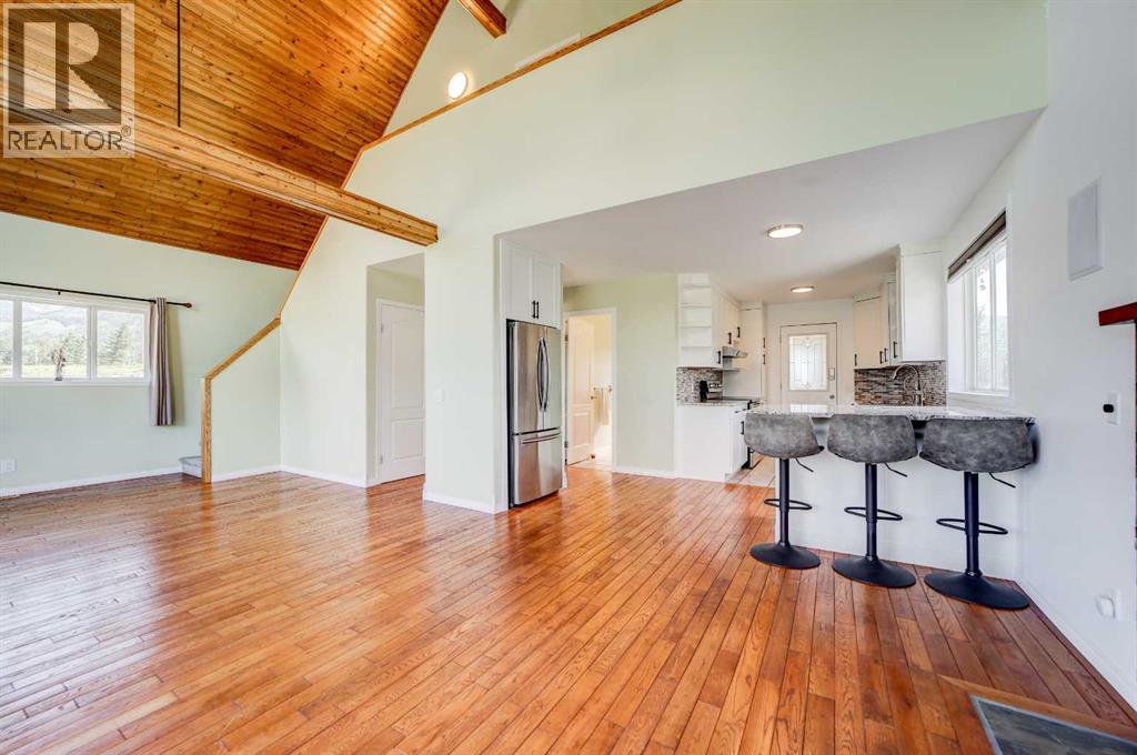 2102 214 Street, Bellevue, Alberta  T0K 0C0 - Photo 9 - A2238491