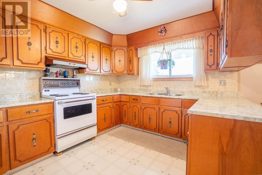20 Admiral Dr, Sault Ste. Marie, Ontario  P6C 5W3 - Photo 15 - SM253001