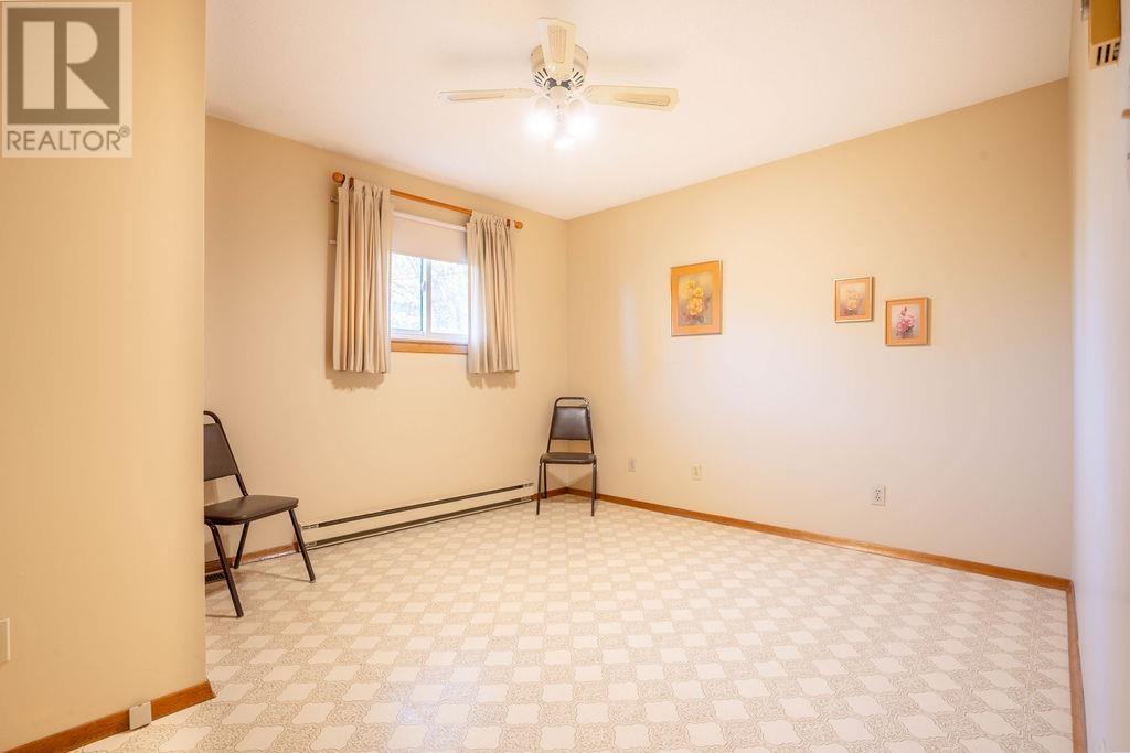20 Admiral Dr, Sault Ste. Marie, Ontario  P6C 5W3 - Photo 22 - SM253001
