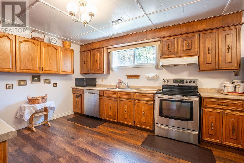 20 Admiral Dr, Sault Ste. Marie, Ontario  P6C 5W3 - Photo 29 - SM253001